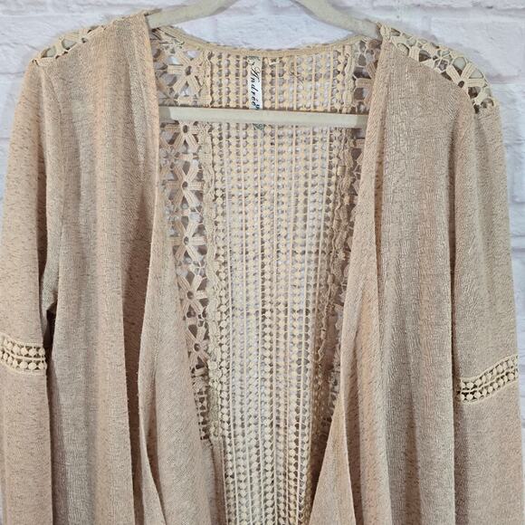 M Andree by Unit Oatmeal Cream Tan Open Front Long Cardigan Duster M Floral Lace - Picture 2 of 11